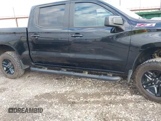 2021 Chevrolet Silverado 1500 LT Trail Boss with VIN 1GCPYFEDXMZ130455, listed as a IAAI auction lot 41140924 with 52,293 mi miles and . Bid and sale history available at DreamBid. Image 14.