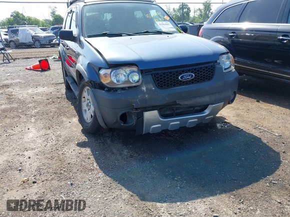 2005 Ford Escape XLT z VIN 1FMCU931X5KD62886, wystawiony jako IAAI lot #42564007 z przebiegiem 134 080 mil mil oraz . Historia ofert i sprzedaży dostępna na DreamBid. Obrazek 6.