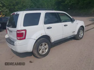 2008 Ford Escape Hybrid с VIN 1FMCU59H08KE43381, выставлен на аукционе IAAI как лот 42136949 с пробегом 231 000 миль миль и . История ставок и продаж доступна на DreamBid. Изображение 4.