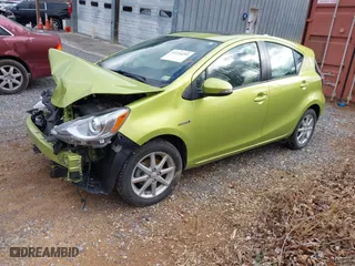 2015 Toyota Prius c One with VIN JTDKDTB38F1114272, listed as a IAAI auction lot 41224252 with 59,717 mi miles. Bid and sale history available at carsss.com. Image 18.