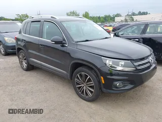 2013 Volkswagen Tiguan SE with VIN WVGBV7AX6DW514674, listed as a IAAI auction lot 42609659 with 173,659 mi miles and . Bid and sale history available at DreamBid. Image 1.