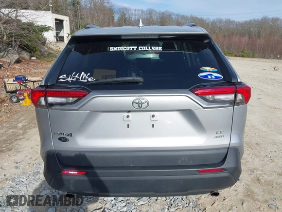 2021 Toyota RAV4 LE with VIN 2T3F1RFV4MC199524, listed as a IAAI auction lot 41898036 with 29,444 mi miles. Bid and sale history available at carsss.com. Image 17.