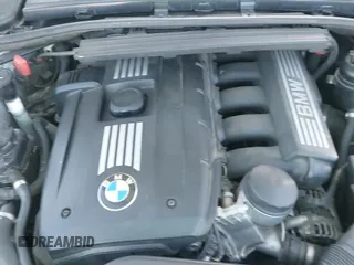 2010 BMW 3 Series 328i с VIN WBAPH5G54ANM34817, выставлен на аукционе IAAI как лот 42236730 с пробегом 121 871 миль миль и . История ставок и продаж доступна на DreamBid. Изображение 12.