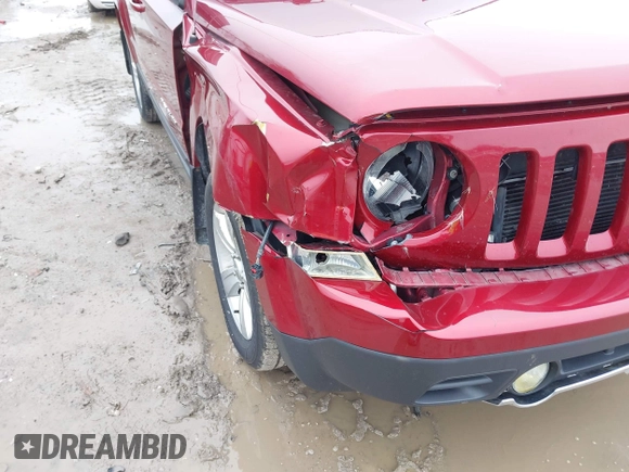 2013 Jeep Patriot Limited z VIN 1C4NJRCB8DD222448, wystawiony jako IAAI lot #41920302 z przebiegiem 177 959 mil mil oraz . Historia ofert i sprzedaży dostępna na DreamBid. Obrazek 6.