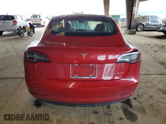 2018 Tesla Model 3 Long Range Battery z VIN 5YJ3E1EB3JF091637, wystawiony jako Copart lot #52127795 z przebiegiem 69 145 mil mil oraz Szkoda całkowita • Salvage title. Historia ofert i sprzedaży dostępna na DreamBid. Obrazek 6.