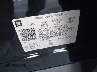 2021 Cadillac XT4 FWD Premium Luxury with VIN 1GYFZCR43MF052422, listed as a IAAI auction lot 41985859 with 25,112 mi miles. Bid and sale history available at carsss.com. Image 9.