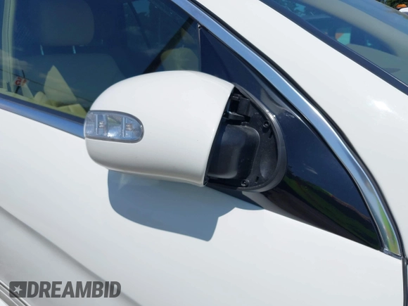 2008 Mercedes-Benz R 3.5L с VIN 4JGCB65E38A075002, выставлен на аукционе IAAI как лот 42443411 с пробегом 129 010 миль миль и . История ставок и продаж доступна на DreamBid. Изображение 6.