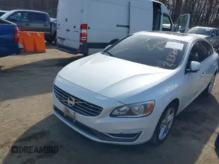 2014 Volvo S60 T5 z VIN YV1612FS0E2283405, wystawiony jako IAAI lot #38849477 z przebiegiem 108 473 mil mil oraz . Historia ofert i sprzedaży dostępna na DreamBid. Obrazek 6.