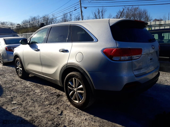 2016 Kia Sorento LX with VIN 5XYPG4A32GG005702, listed as a Copart auction lot 83770664 with 73,126 mi miles and Salvage Title. Bid and sale history available at carsss.com. Image 2.