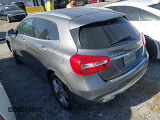2015 Mercedes-Benz GLA 250 z VIN WDCTG4EB5FJ134607, wystawiony jako IAAI lot #41850309 z przebiegiem Nie podano mil oraz . Historia ofert i sprzedaży dostępna na DreamBid. Obrazek 3.