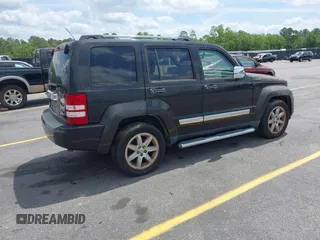 2008 Jeep Liberty Limited with VIN 1J8GP58K08W199002, listed as a IAAI auction lot 42055619 with 290,000 mi miles. Bid and sale history available at carsss.com. Image 4.
