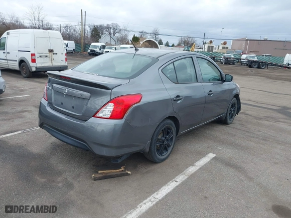 2019 Nissan Versa Sedan SV with VIN 3N1CN7AP9KL875881, listed as a IAAI auction lot 41734287 with 61,740 mi miles. Bid and sale history available at carsss.com. Image 4.