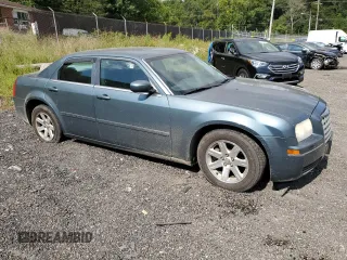 2006 Chrysler 300 with VIN 2C3LA43R26H247041, listed as a Copart auction lot 70334634 with 73,043 mi miles and Salvage Title. Bid and sale history available at carsss.com. Image 4.