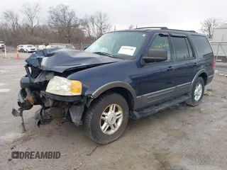 2004 Ford Expedition Special Service with VIN 1FMFU16L24LA55975, listed as a IAAI auction lot 41651208 with 217,030 mi miles. Bid and sale history available at carsss.com. Image 20.