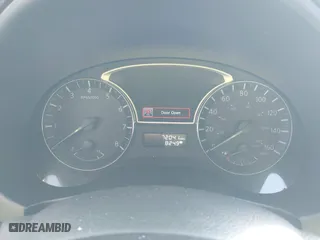 2015 Nissan Altima 2.5 with VIN 1N4AL3AP5FC298843, listed as a IAAI auction lot 41716192 with 72,041 mi miles. Bid and sale history available at carsss.com. Image 7.