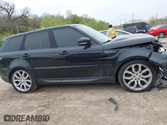 2016 Land Rover Range Rover Sport SE with VIN SALWG2KF9GA567503, listed as a IAAI auction lot 42156794 with 64,472 mi miles and . Bid and sale history available at DreamBid. Image 12.