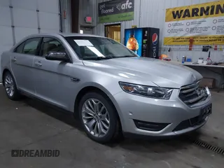 2015 Ford Taurus Limited с VIN 1FAHP2J8XFG130369, выставлен на аукционе IAAI как лот 42168759 с пробегом 136 834 миль миль и . История ставок и продаж доступна на DreamBid. Изображение 1.