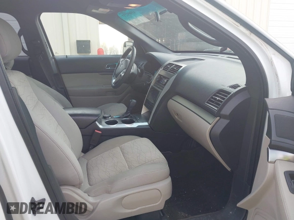 2013 Ford Explorer with VIN 1FM5K8B80DGC96017, listed as a IAAI auction lot 41909237 with 106,254 mi miles and . Bid and sale history available at carsss.com. Image 5.