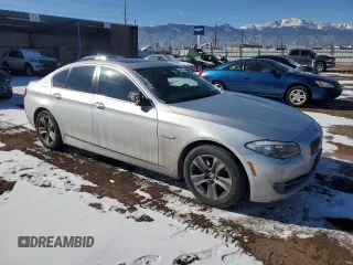 2011 BMW 5 Series 528i with VIN WBAFR1C52BC749927, listed as a Copart auction lot 44520165 with 125,434 mi miles and Salvage Title. Bid and sale history available at carsss.com. Image 4.