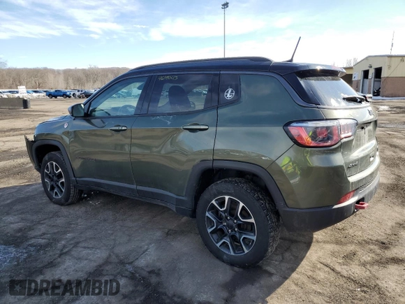 2019 Jeep Compass Trailhawk with VIN 3C4NJDDB5KT799866, listed as a Copart auction lot 46119045 with 92,027 mi miles and Salvage Title. Bid and sale history available at carsss.com. Image 2.