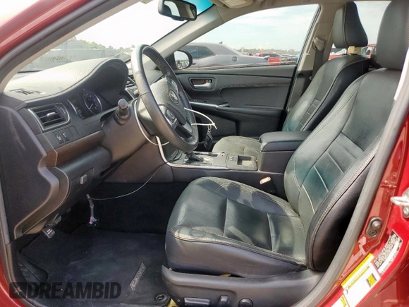 2017 Toyota Camry XLE z VIN 4T1BF1FK4HU762513, wystawiony jako Copart lot #58160135 z przebiegiem 103 143 mil mil oraz Szkoda całkowita • Salvage title. Historia ofert i sprzedaży dostępna na DreamBid. Obrazek 7.