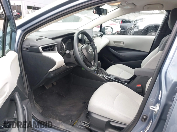 2022 Toyota Corolla LE with VIN 5YFEPMAE9NP305268, listed as a IAAI auction lot 41885120 with 32,304 mi miles. Bid and sale history available at carsss.com. Image 18.