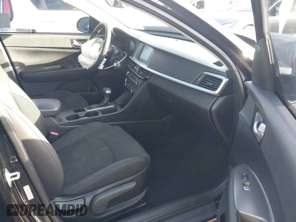 2019 Kia Optima LX with VIN 5XXGT4L32KG324877, listed as a IAAI auction lot 41713482 with 160,178 mi miles. Bid and sale history available at carsss.com. Image 5.
