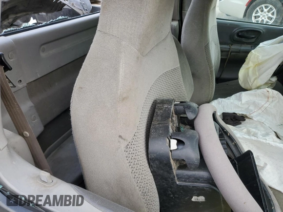 2000 Ford F-150 XL with VIN 2FTZF0728YCA61923, listed as a Copart auction lot 49672515 with 0 mi miles and Salvage Title. Bid and sale history available at carsss.com. Image 10.