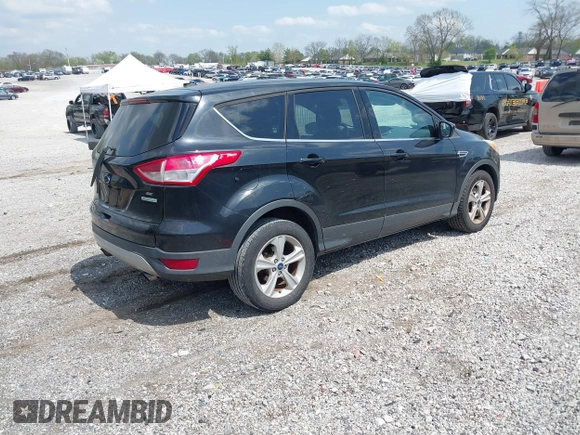 2014 Ford Escape SE with VIN 1FMCU0GX9EUC19958, listed as a IAAI auction lot 41997058 with 109,353 mi miles. Bid and sale history available at carsss.com. Image 4.