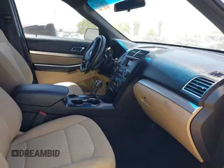 2016 Ford Explorer с VIN 1FM5K7B82GGA72570, выставлен на аукционе IAAI как лот 42317161 с пробегом 133 112 миль миль и . История ставок и продаж доступна на DreamBid. Изображение 5.