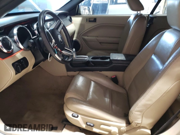 2005 Ford Mustang Deluxe with VIN 1ZVFT84N955258739, listed as a Copart auction lot 53480975 with 154,945 mi miles and Salvage Title. Bid and sale history available at carsss.com. Image 7.