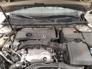2019 Mercedes-Benz A 220 z VIN WDD3G4FB8KW001993, wystawiony jako Copart lot #49063505 z przebiegiem 60 043 mil mil oraz Nie do naprawy • Non repairable. Historia ofert i sprzedaży dostępna na DreamBid. Obrazek 11.