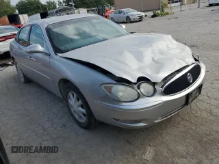 2006 Buick LaCrosse CX with VIN 2G4WC582861285897, listed as a Copart auction lot 68265004 with 232,735 mi miles and Salvage Title. Bid and sale history available at carsss.com. Image 4.