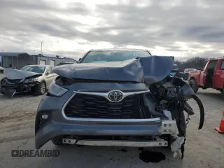 2020 Toyota Highlander LE with VIN 5TDZZRAH8LS003185, listed as a Copart auction lot 44607575 with 95,672 mi miles and Salvage title. Bid and sale history available at DreamBid. Image 5.