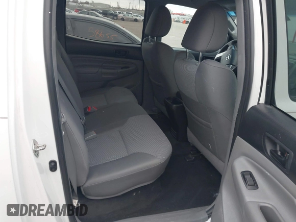 2015 Toyota Tacoma с VIN 3TMLU4EN2FM176180, выставлен на аукционе IAAI как лот 41778149 с пробегом 104 059 миль миль и . История ставок и продаж доступна на DreamBid. Изображение 8.