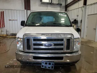 2010 Ford Econoline Cargo Commercial with VIN 1FTNE2EW0ADA26771, listed as a Copart auction lot 86178584 with 221,493 mi miles and Non repairable. Bid and sale history available at DreamBid. Image 5.