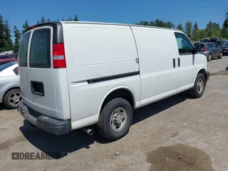 2020 Chevrolet Express Cargo с VIN 1GCWGAFG1L1160788, выставлен на аукционе IAAI как лот 42772328 с пробегом 115 254 миль миль и . История ставок и продаж доступна на DreamBid. Изображение 4.
