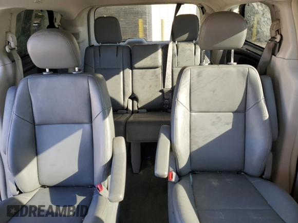 2014 Volkswagen Routan SE with VIN 2C4RVABG7ER134462, listed as a Copart auction lot 76492444 with 93,373 mi miles and Salvage title. Bid and sale history available at DreamBid. Image 10.