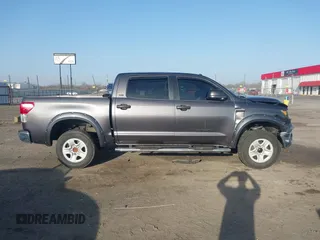 2013 Toyota Tundra 4WD Truck with VIN 5TFDW5F11DX280229, listed as a IAAI auction lot 41748326 with 183,953 mi miles. Bid and sale history available at carsss.com. Image 13.