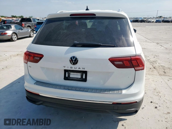 2022 Volkswagen Tiguan SE with VIN 3VV3B7AX8NM162220, listed as a Copart auction lot 52112375 with 44,315 mi miles and Clean title. Bid and sale history available at DreamBid. Image 6.