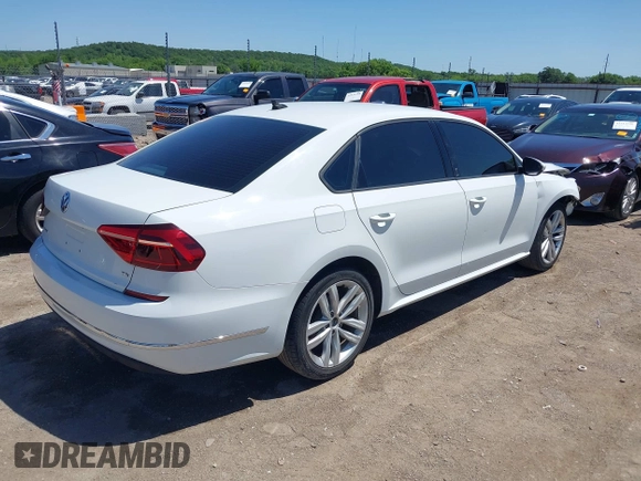 2019 Volkswagen Passat Wolfsburg Edition z VIN 1VWLA7A36KC008789, wystawiony jako IAAI lot #42293081 z przebiegiem 79 354 mil mil oraz . Historia ofert i sprzedaży dostępna na DreamBid. Obrazek 4.