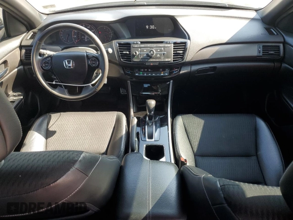 2016 Honda Accord Sport z VIN 1HGCR2F51GA017316, wystawiony jako Copart lot #61055005 z przebiegiem 154 860 mil mil oraz Czysty tytuł • Clean title. Historia ofert i sprzedaży dostępna na DreamBid. Obrazek 8.