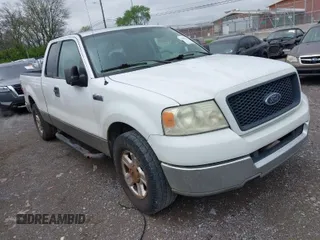 2004 Ford F-150 STX with VIN 1FTRX12W14NA12497, listed as a IAAI auction lot 41963226 with 327,584 mi miles. Bid and sale history available at carsss.com. Image 1.