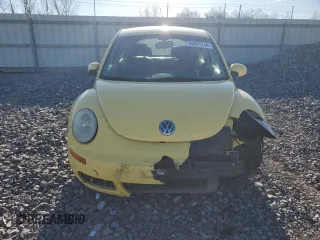 2010 Volkswagen New Beetle Coupe with VIN 3VWPW3AG5AM000453, listed as a Copart auction lot 86861744 with 99,236 mi miles and Salvage Title. Bid and sale history available at carsss.com. Image 5.