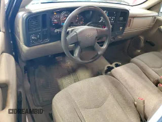 2004 Chevrolet Silverado 1500 LS with VIN 1GCEC14VX4Z337639, listed as a Copart auction lot 53517035 with 0 mi miles and Non Repairable. Bid and sale history available at carsss.com. Image 8.