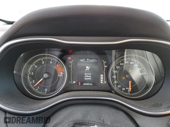 2022 Jeep Cherokee X with VIN 1C4PJMCX5ND552329, listed as a Copart auction lot 52359655 with 45,348 mi miles and Salvage title. Bid and sale history available at DreamBid. Image 9.