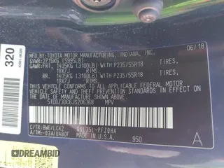 2018 Toyota Sienna XLE with VIN 5TDDZ3DC6JS206368, listed as a IAAI auction lot 41635138 with 44,578 mi miles. Bid and sale history available at carsss.com. Image 9.