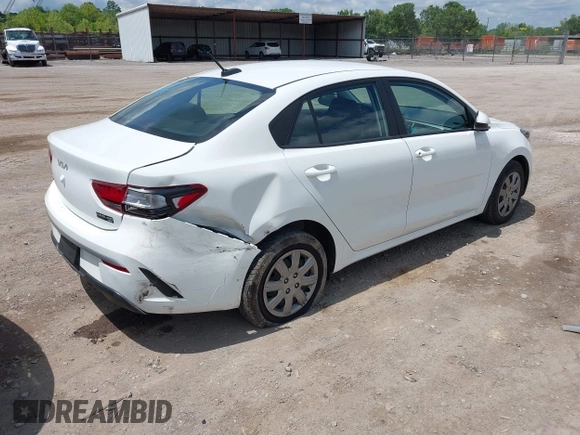 2023 Kia Rio S z VIN 3KPA24ADXPE613557, wystawiony jako IAAI lot #42198794 z przebiegiem 25 275 mil mil oraz . Historia ofert i sprzedaży dostępna na DreamBid. Obrazek 4.