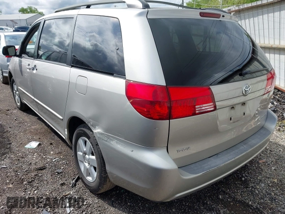 2005 Toyota Sienna CE with VIN 5TDZA23C65S256170, listed as a IAAI auction lot 42193708 with 226,089 mi miles and . Bid and sale history available at DreamBid. Image 3.