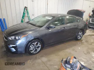 2021 Kia Forte LXS z VIN 3KPF24ADXME266992, wystawiony jako Copart lot #57050995 z przebiegiem 1 554 mil mil oraz Czysty tytuł • Clean title. Historia ofert i sprzedaży dostępna na DreamBid. Obrazek 1.